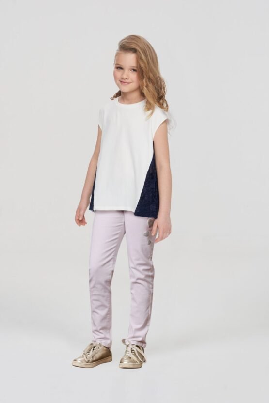 Джинсы с “эффектами” для девочки