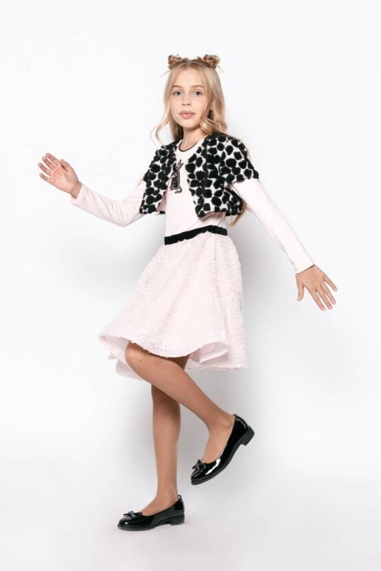 Կարճ վերնազգեստ