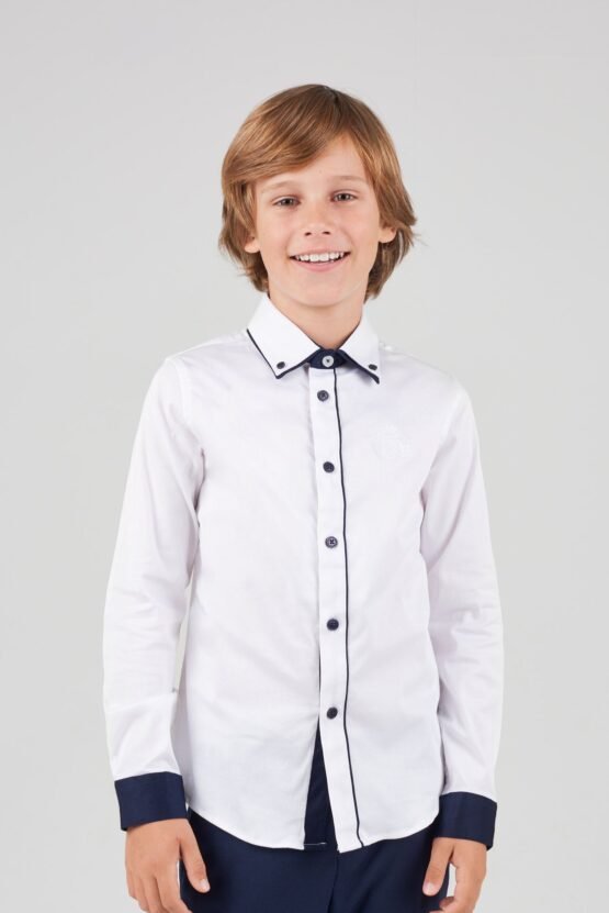 Сорочка с контрастной отделкой