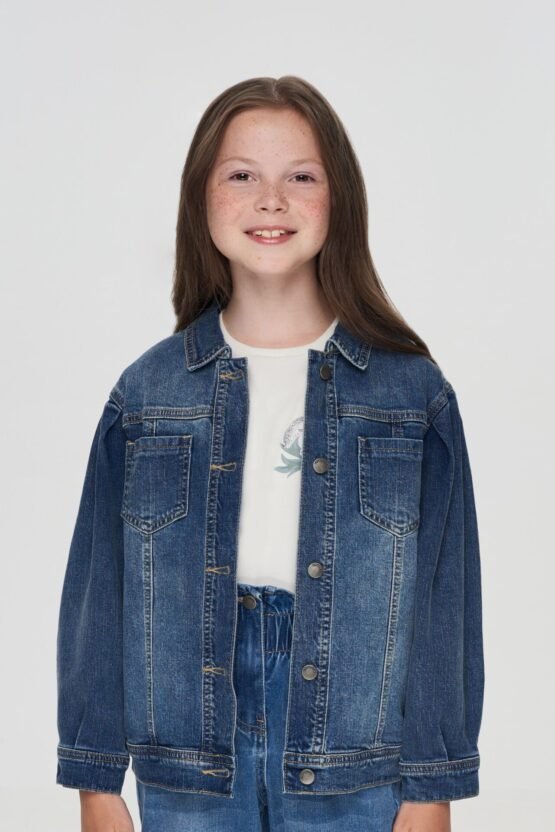 Куртка джинсовая