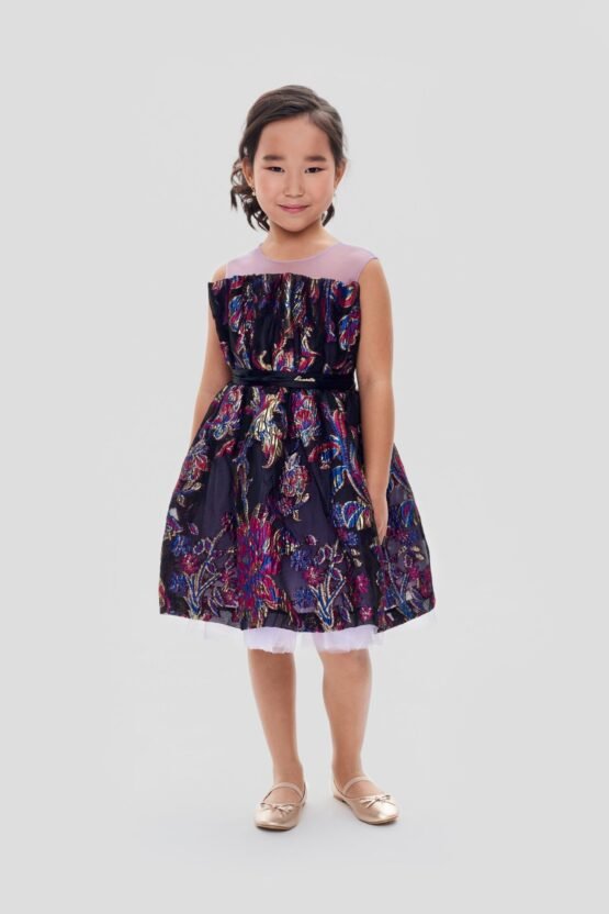 Платье нарядное из парчи