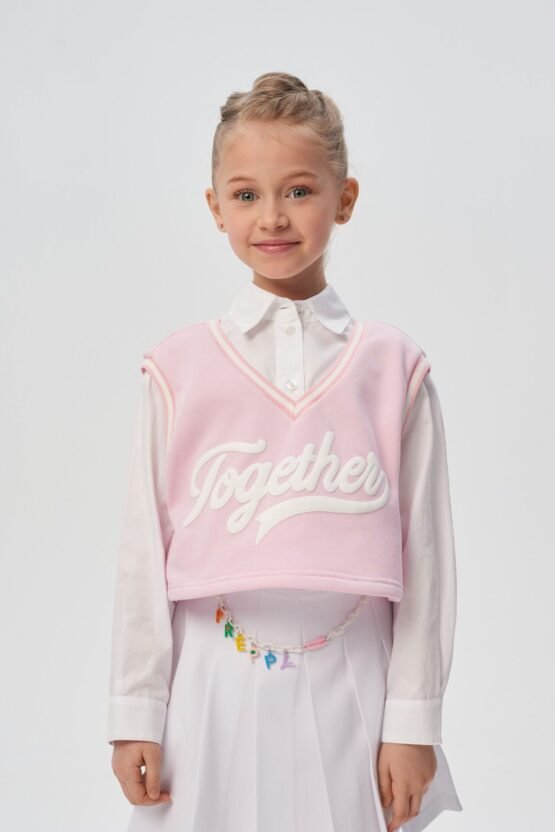 Блузка в комплекте с жилетом