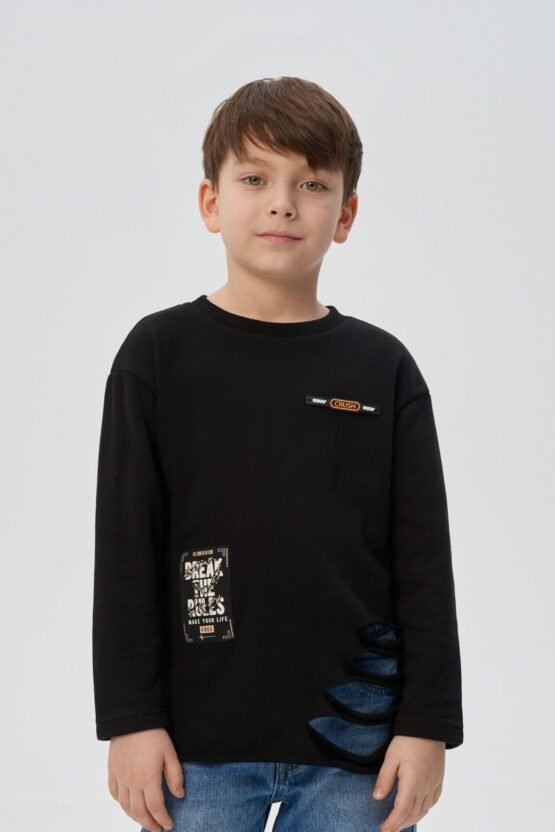 Джемпер с декором