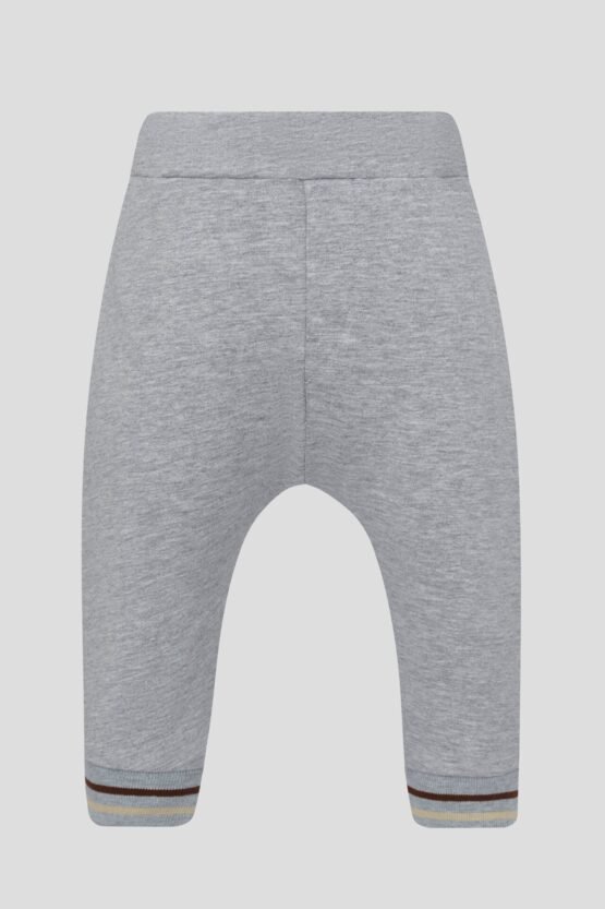 Տրիկոտաժե տաբատ