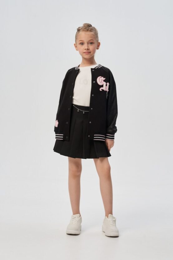 Юбка в складку с цепочкой