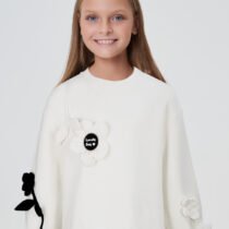 Ջեմպեր` դեկորով, սպիտակ